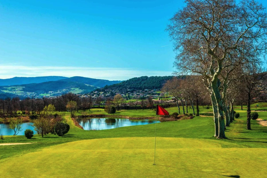 Golf Saint Clair Les Annonay (Golf d’Annonay Gourdan)
